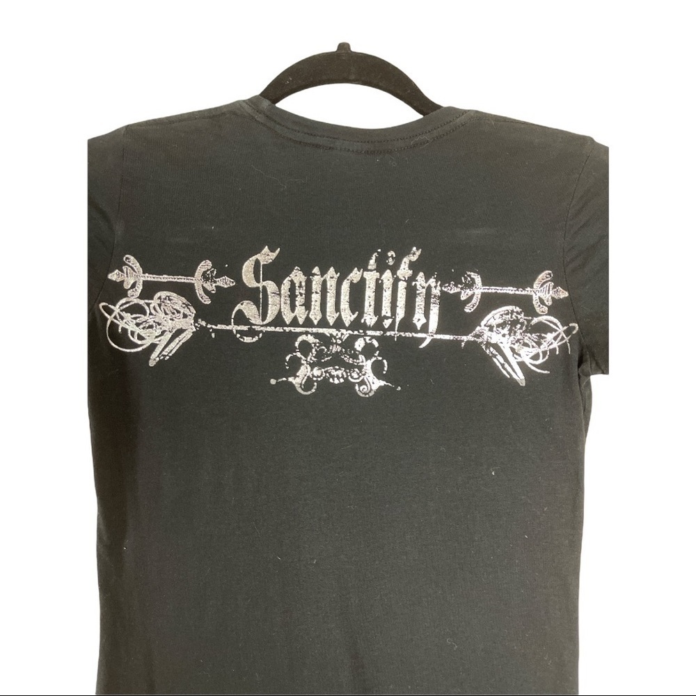 🔥 Smoking Hottt Black T-Shirt w/Metallic Writing 🔥 - Picture 3 of 3